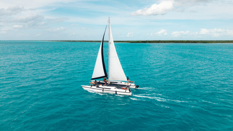 tour-catamaran13